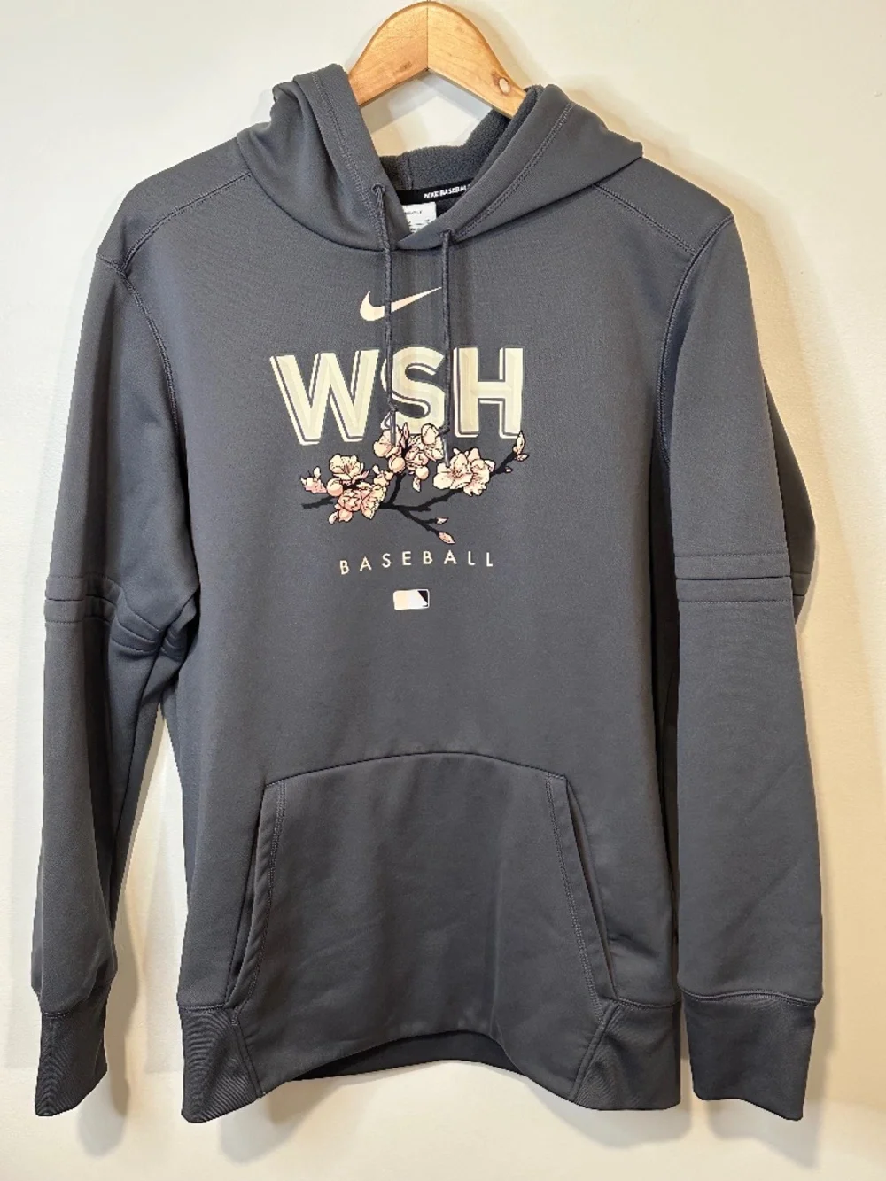 Nike Washington Nationals City Connect Cherry Blossom Hoodie Sweatshirt Size M